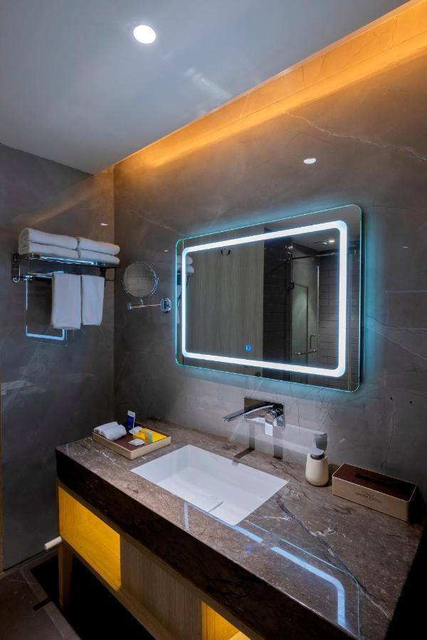 Sarovar Portico Morbi Exterior photo
