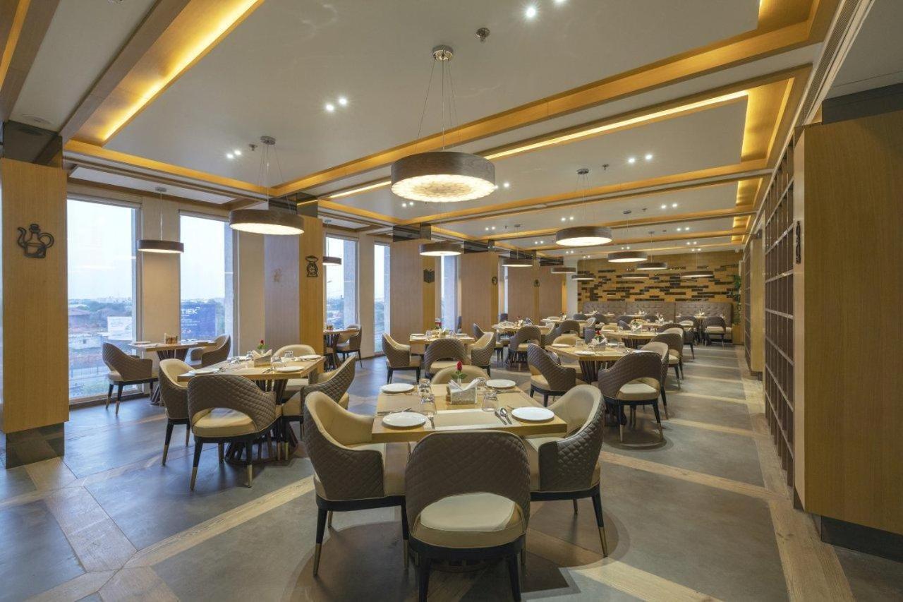 Sarovar Portico Morbi Exterior photo