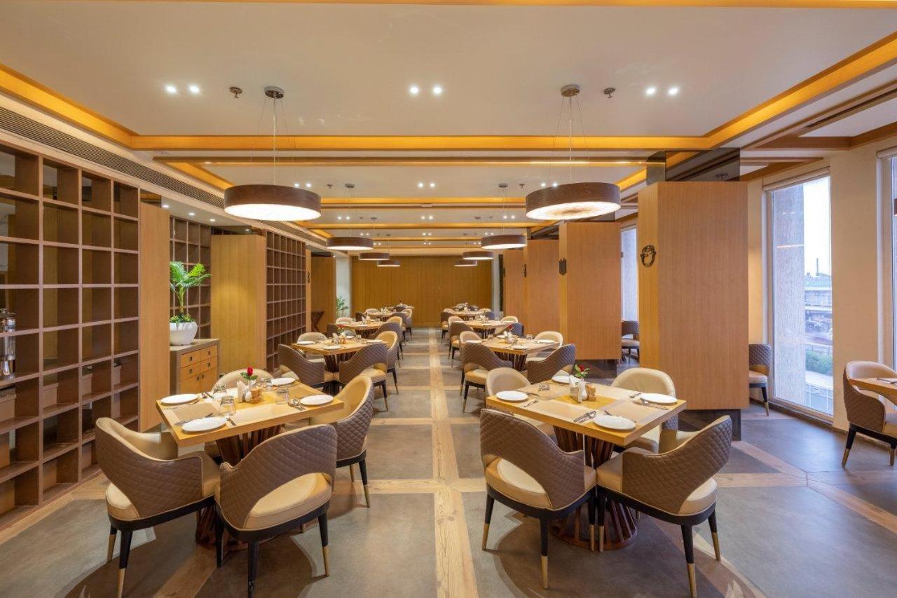 Sarovar Portico Morbi Exterior photo